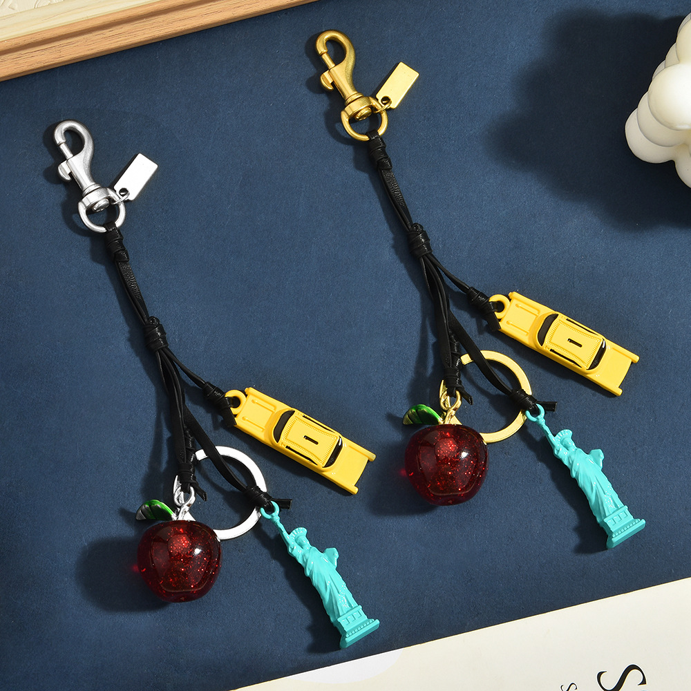 Travel Accessories New York - New York Şehri Temalı Çoklu Charm